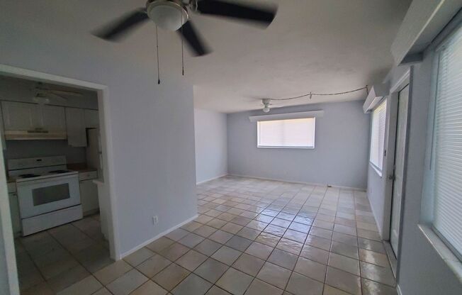 1760 NE 52nd Street