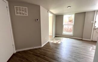 2 beds, 1 bath, $1,695