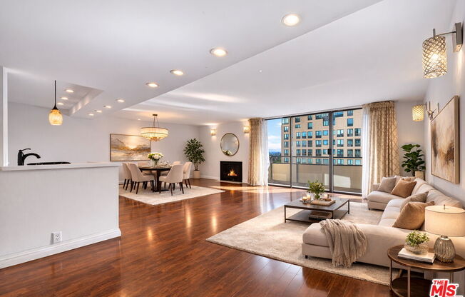 2 beds, 2 baths, 1,352 sqft, $4,895, Unit 1514