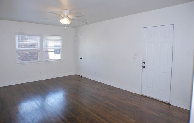 4676-4678 Cherokee Ave.