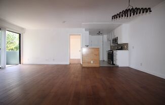4844 RIVERTON AVE.