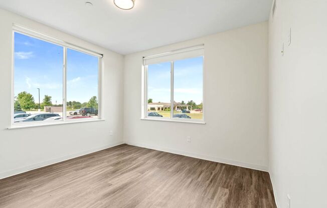 2 beds, 2 baths, 1,300 sqft, $2,100, Unit #110