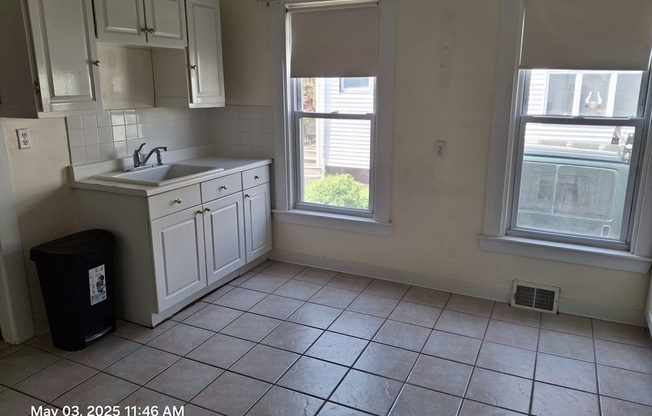 8 KEARNEY ST