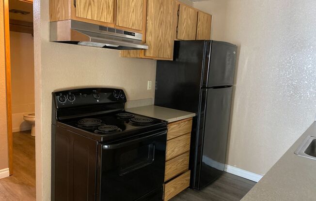 3 beds, 2 baths, 643 sqft, $2,000, Unit A302