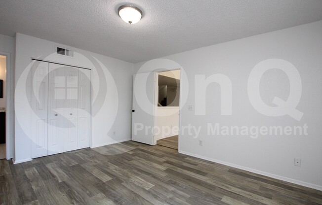 3 beds, 3 baths, 1,391 sqft, $1,899, Unit 1084