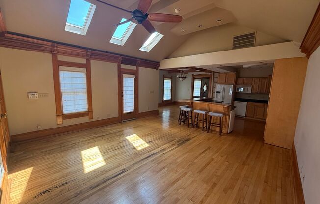 Rare Find in Brewer’s Hill – Bright, Character-Filled 3BR Upper + $500 Move-In Credit!