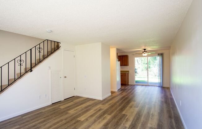 West Linn Townhouse with Patio, Parking, Dishwasher, & W/D!
