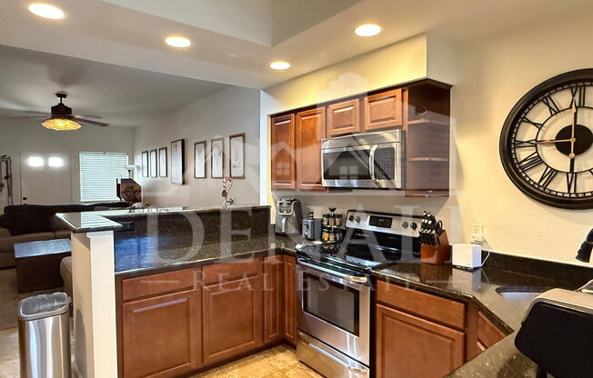 2 beds, 2 baths, 1,076 sqft, $1,950, Unit Unit 160