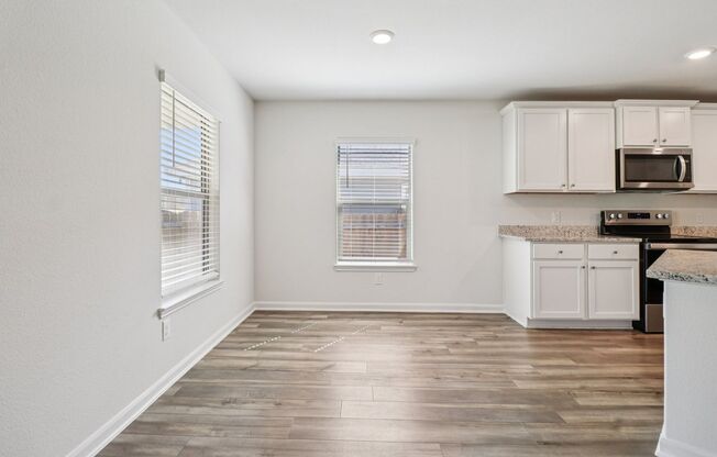 3 beds, 2 baths, 1,572 sqft, $1,945, Unit 612 Trinity Trl