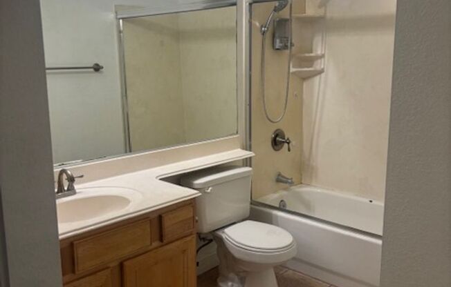 1 bedroom, 1 bath, ground floor condo in El Cajon available for Move in Feb 1, 2026