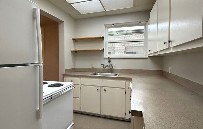 1 bed, 1 bath, 540 sqft, $1,595, Unit 404