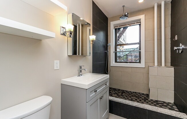 1 bed, 1 bath, 579 sqft, $3,000, Unit 4