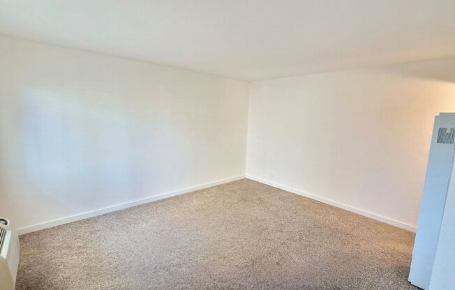 1 bed, 1 bath, 500 sqft, $1,925, Unit 26