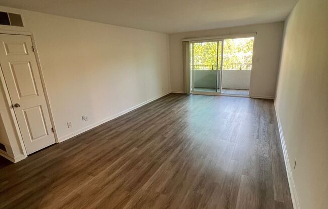 1 bed, 1 bath, 850 sqft, $2,650, Unit #206