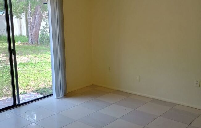 2 beds, 1 bath, $1,350