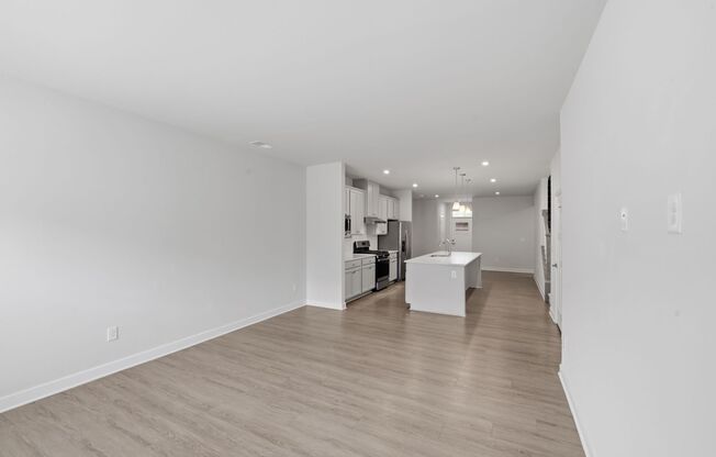 Gorgeous 3-Bedroom Townhome in Rivercross with Modern Upgrades