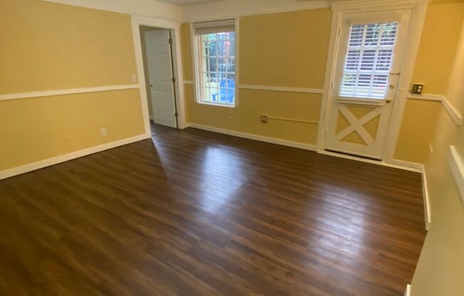 2 beds, 1 bath, 1,200 sqft, $1,849, Unit 01