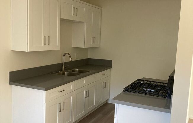 1 bed, 1 bath, 560 sqft, $1,795, Unit 7