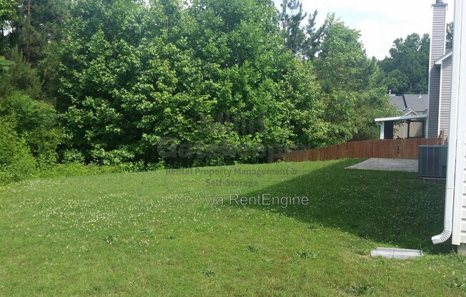 3 beds, 2 baths, 1,300 sqft, $1,845