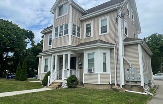 928 MAIN ST