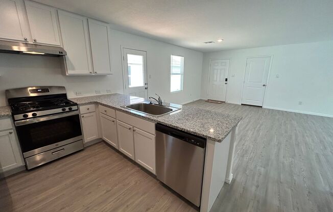**COMING SOON** 3 Bedroom / 2 Bath Home w/ Community Park & Pool!