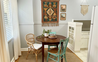 Studio, 1 bath, 305 sqft, $1,015, Unit 407