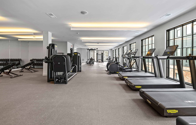 06 - Jaeger Square - Fitness Center 1