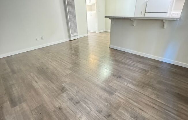 1 bed, 1 bath, 700 sqft, $2,195, Unit 3