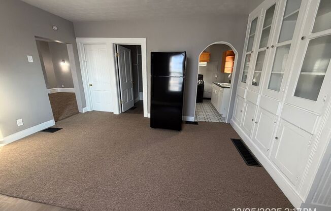 512 E Masterson Avenue