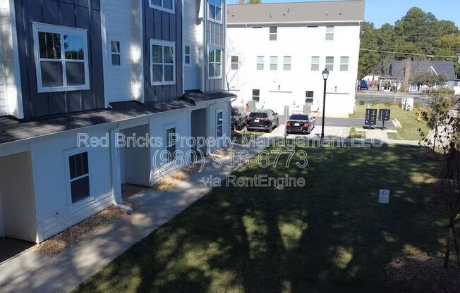 4122 SALIENT ST