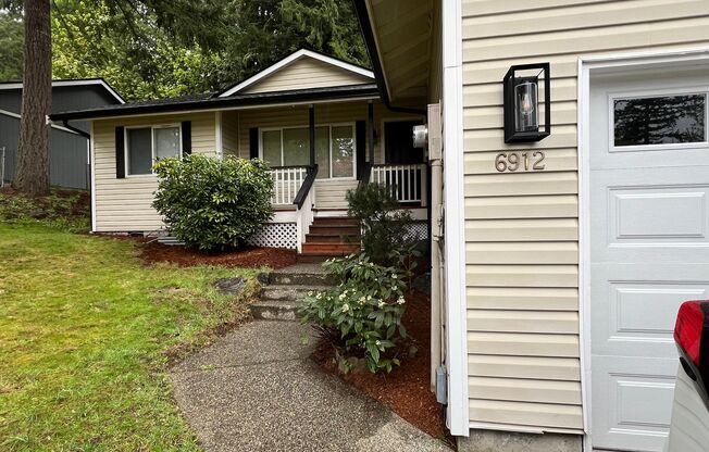 3 Bedroom Duplex - Manchester Area