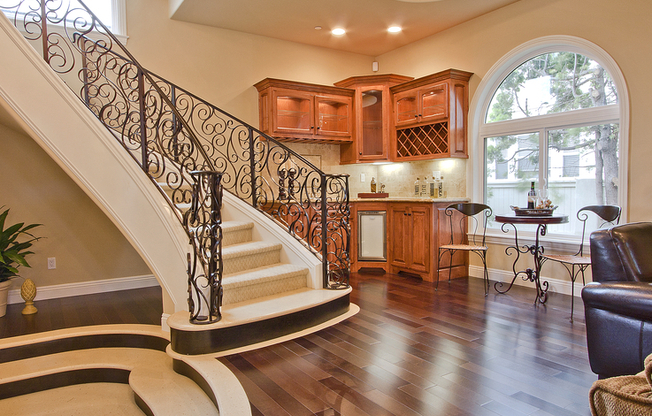 Spacious 3,224 Square Foot Townhouse!