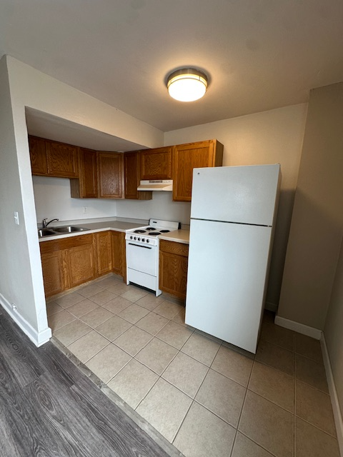 1646 N PROSPECT