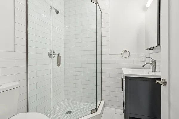 30 LEFFERTS PL