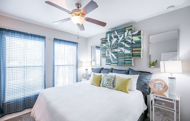1 bed, 1 bath, 781 sqft, $1,104