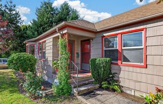 Charming 1 Bedroom Unit with Basement storage & Private Laundry