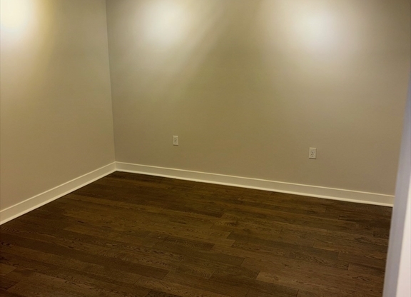 2 beds, 2 baths, 1,425 sqft, $3,000, Unit 355