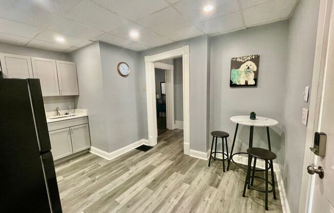 1 Bed 1 Bath- Pittsburgh PA