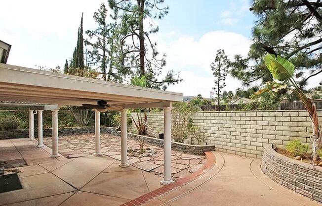 Cute 4 Bedroom House Located in the Heart of Rancho Bernardo!