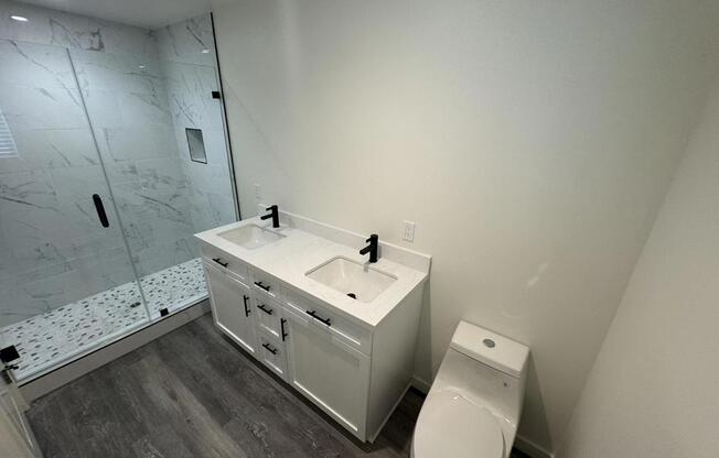 17018 MIDWOOD DR
