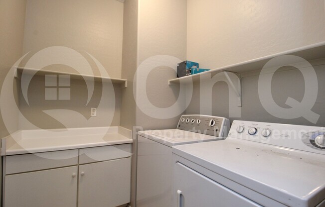 2 beds, 3 baths, 1,385 sqft, $1,795, Unit 1082