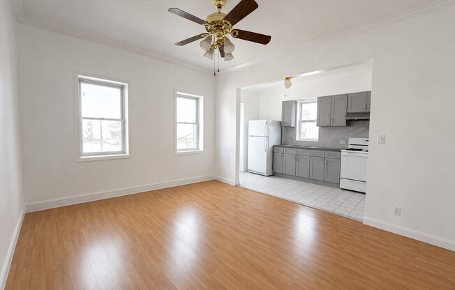 2069 W 9 ST