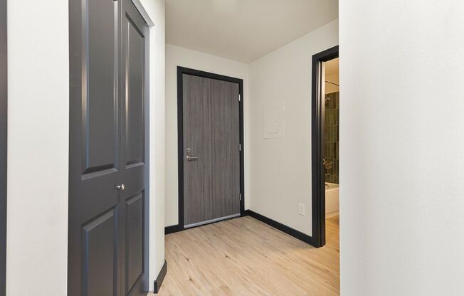 2 beds, 2 baths, 886 sqft, $3,295, Unit 101