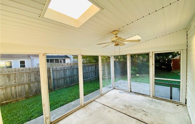 702 BRK MDW CT