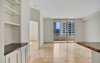 808 Brickell Key Dr