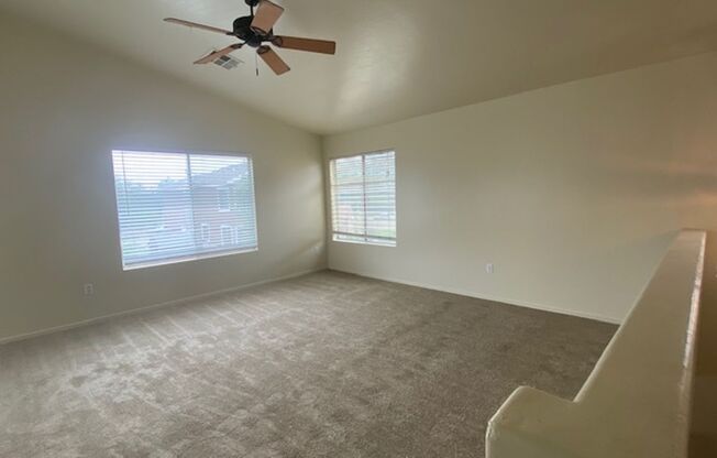 3 beds, 2.5 baths, $2,345