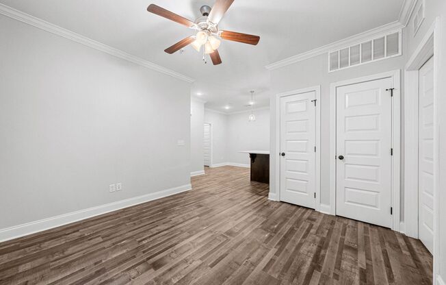 2 beds, 2 baths, 1,000 sqft, $1,050, Unit B102