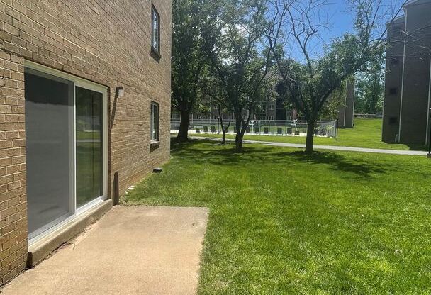 1 bed, 1 bath, 745 sqft, $1,750, Unit 14225 #A3