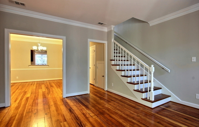2 beds, 2.5 baths, 1,400 sqft, $2,650, Unit 409 A East Gaston Street