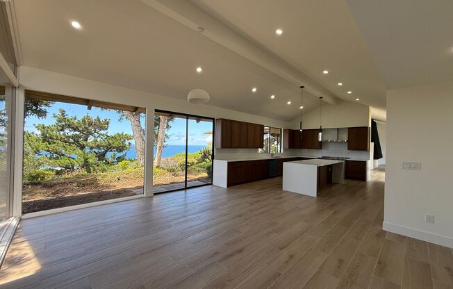 Newly Renovated 4 Bedroom Residence in La Jolla
